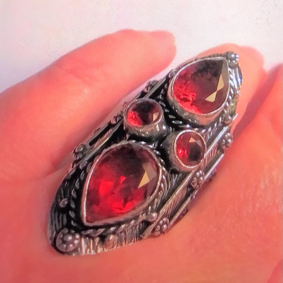 Garnet 925 Sterling Silver Ring - Picture 1 of 3